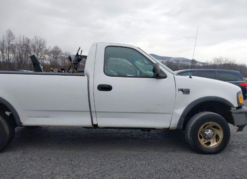 Photo 20 of 1998 Ford F-150 LARIAT/STANDARD/XL/XLT (VIN 1FTZF18W9WNA84464)