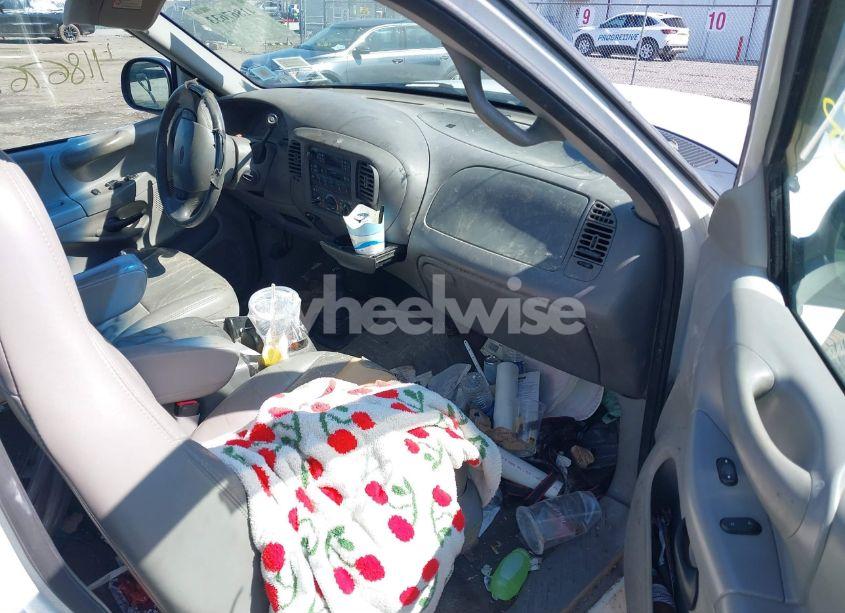 Photo 5 of 1998 Ford F-150 LARIAT/STANDARD/XL/XLT (VIN 1FTZF18WXWNA94968)