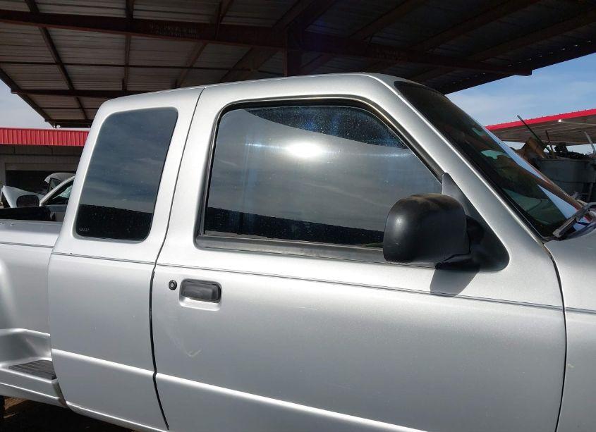 Photo 13 of 2001 Ford Ranger EDGE/XLT (VIN 1FTZR15E11TA84952)