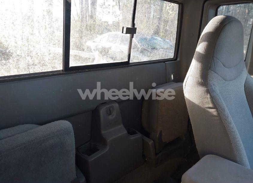 Photo 8 of 2001 Ford Ranger EDGE/XLT (VIN 1FTZR15E11TA92940)