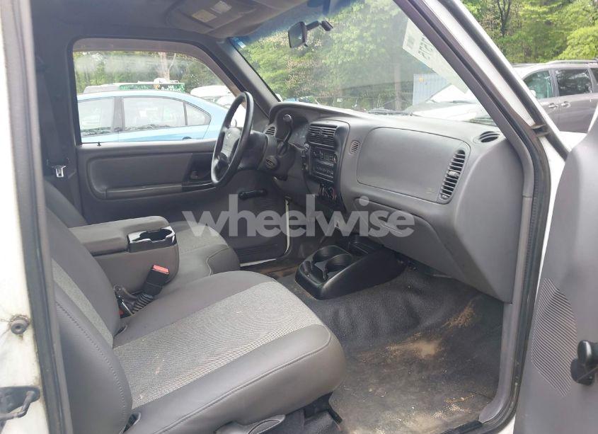 Photo 5 of 2002 Ford Ranger XLT (VIN 1FTZR15E32TA64655)