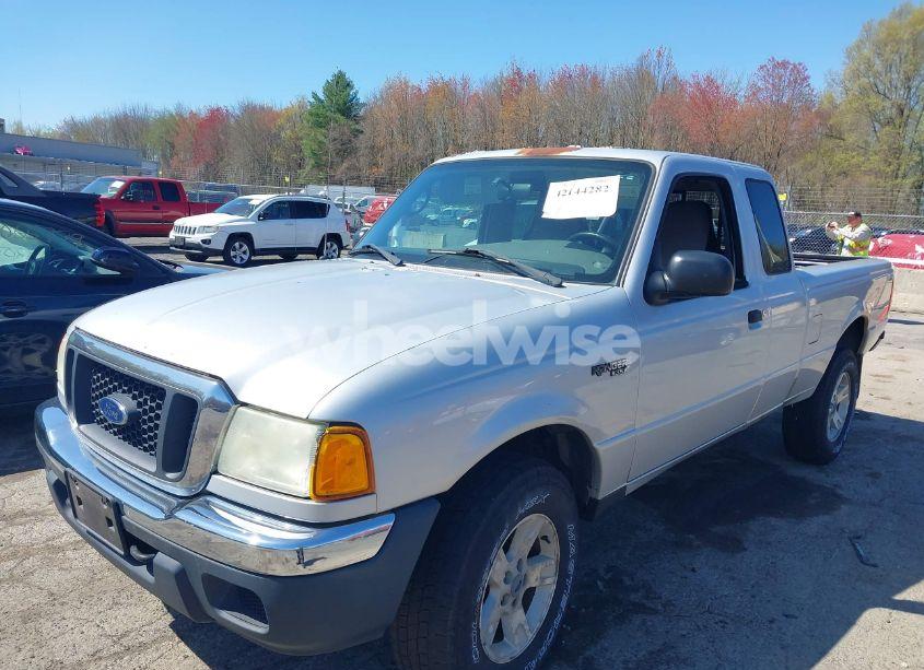 Photo 2 of 2004 Ford Ranger XLT (VIN 1FTZR15E44TA15645)