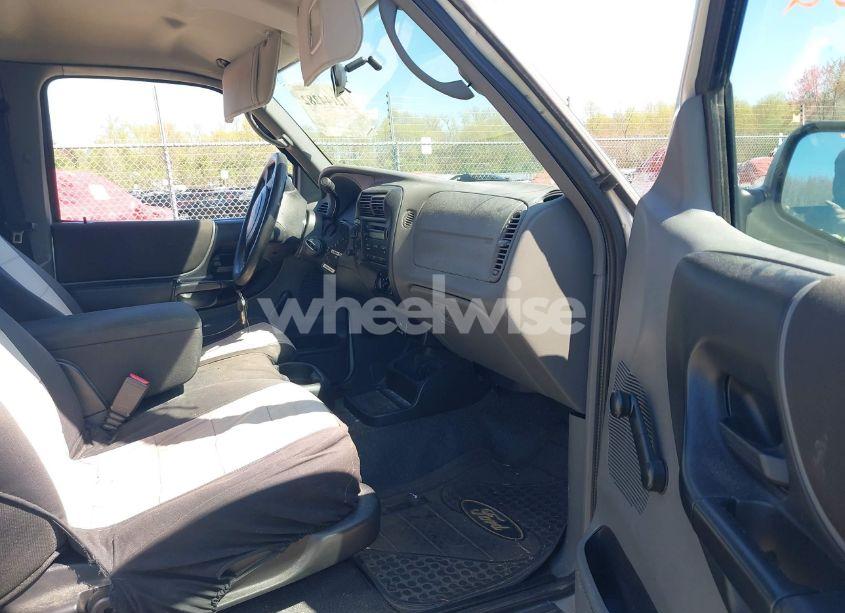 Photo 5 of 2004 Ford Ranger XLT (VIN 1FTZR15E44TA15645)