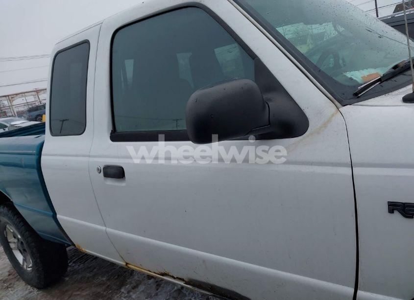 Photo 13 of 2004 Ford Ranger XLT (VIN 1FTZR15E64PB21832)