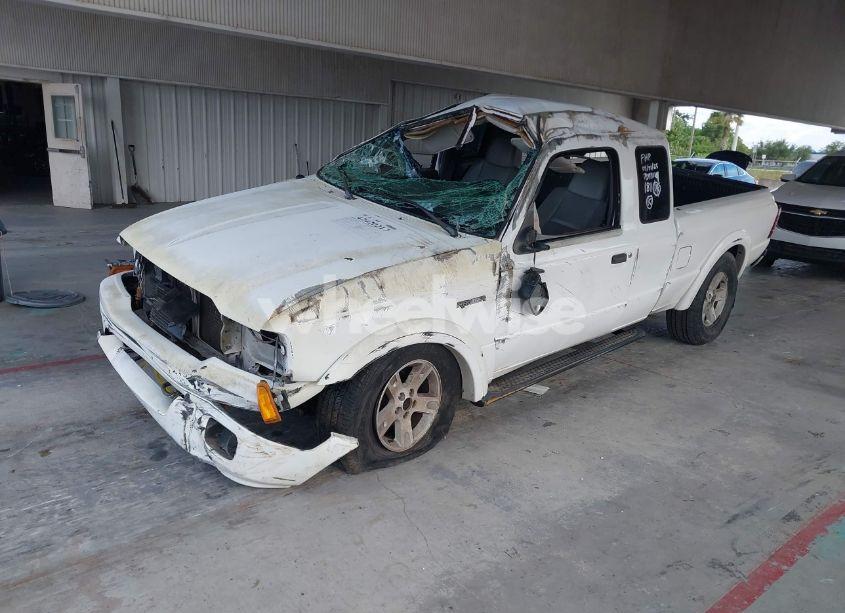 Photo 2 of 2005 Ford Ranger EDGE/XL/XLT (VIN 1FTZR15E85PA55477)