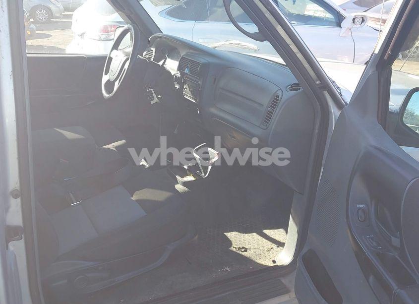 Photo 5 of 2004 Ford Ranger XLT (VIN 1FTZR15E94PB14499)