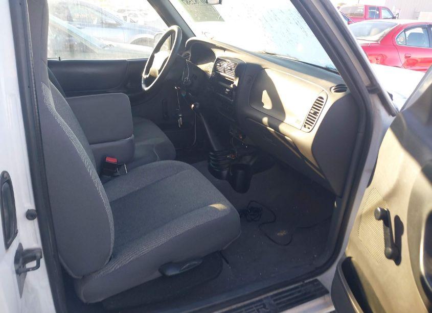 Photo 5 of 2001 Ford Ranger EDGE/XLT (VIN 1FTZR15EX1PA84862)