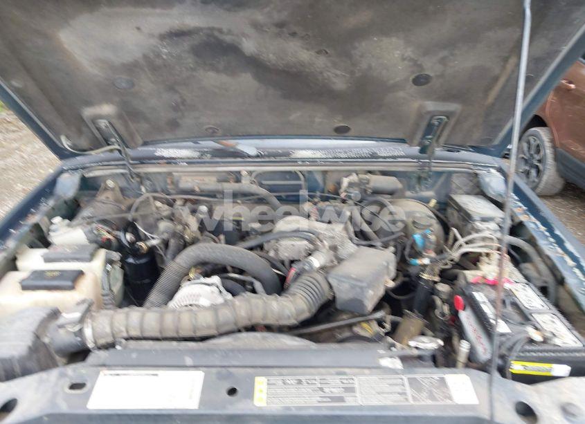 Photo 10 of 2001 Ford Ranger EDGE/XLT (VIN 1FTZR15U81PA27664)