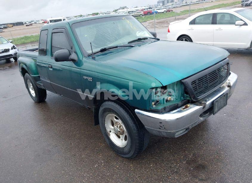 2000 Ford Ranger XL/XLT (VIN 1FTZR15V0YPC20295) main photo