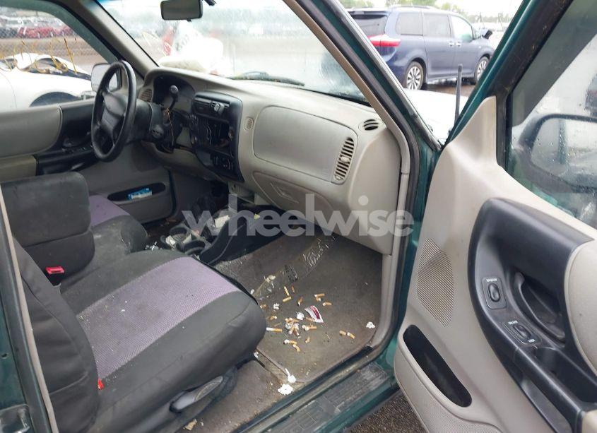 Photo 5 of 2000 Ford Ranger XL/XLT (VIN 1FTZR15V0YPC20295)