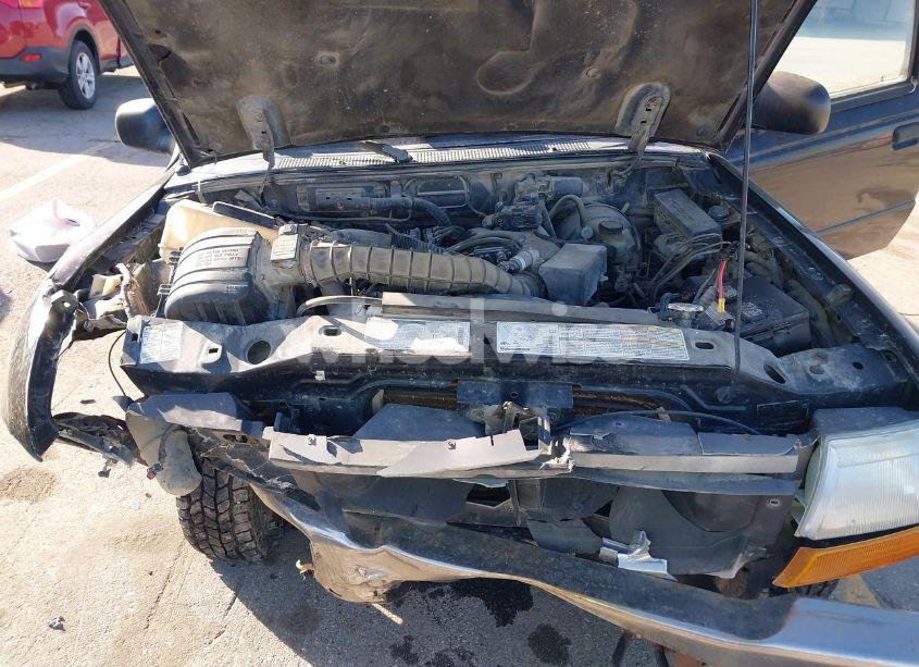 Photo 10 of 1999 Ford Ranger XL/XLT (VIN 1FTZR15V1XPA38040)