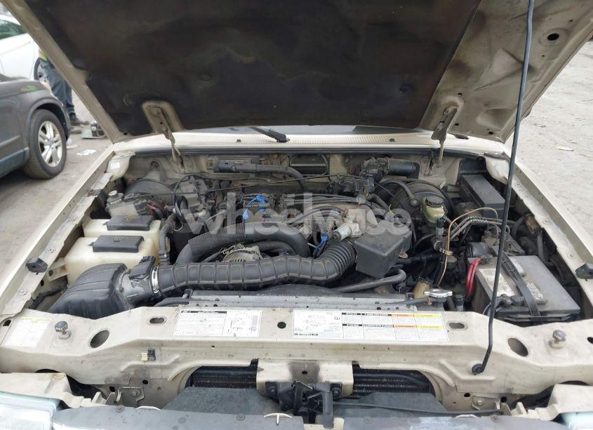 Photo 10 of 2000 Ford Ranger XL/XLT (VIN 1FTZR15V2YTA89992)