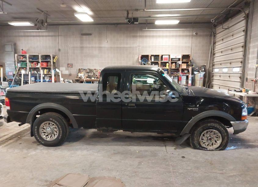 Photo 13 of 1999 Ford Ranger XL/XLT (VIN 1FTZR15V4XPB56809)