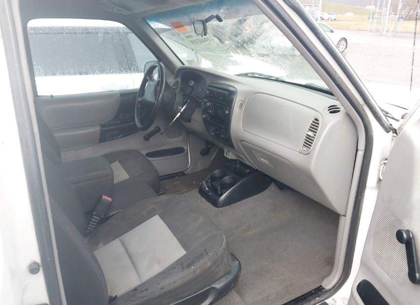 Photo 5 of 1999 Ford Ranger XL/XLT (VIN 1FTZR15V4XTA43367)