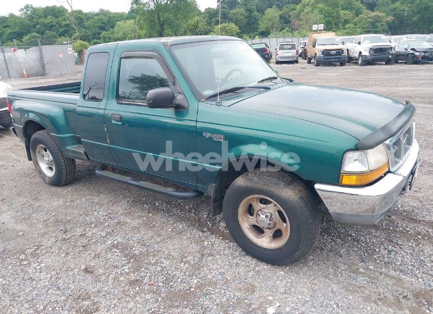 2000 Ford Ranger XL/XLT (VIN 1FTZR15V5YTA62785) main photo