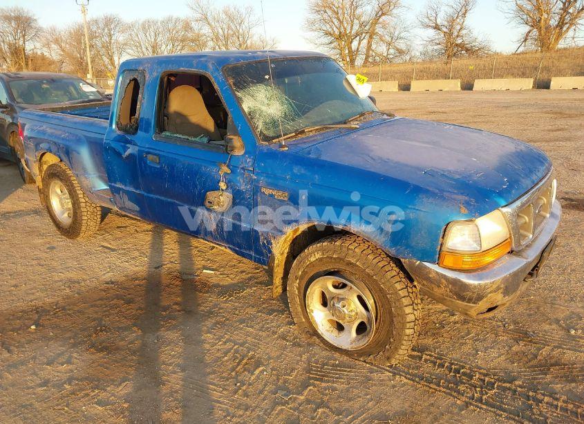 1999 Ford Ranger XL/XLT (VIN 1FTZR15V7XPB38465) main photo