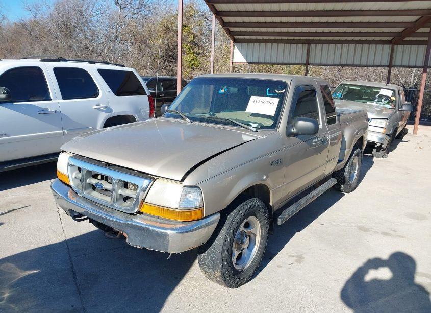 Photo 2 of 2000 Ford Ranger XL/XLT (VIN 1FTZR15V7YPA33619)