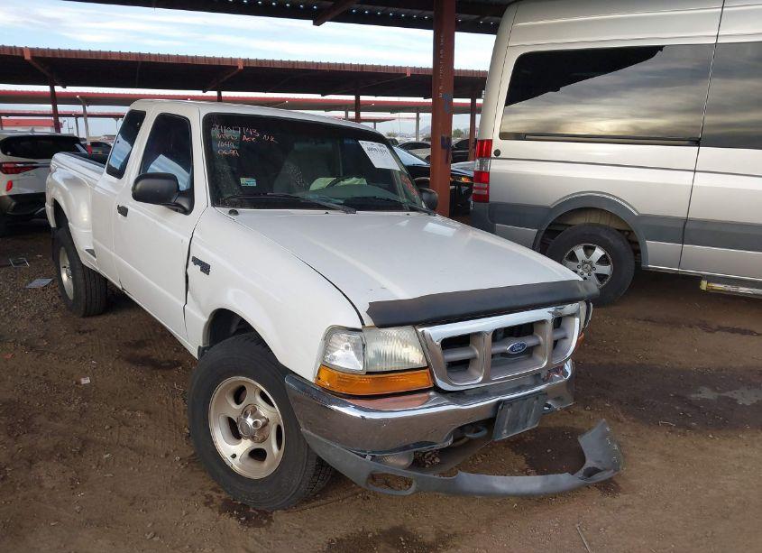 2000 Ford Ranger XL/XLT (VIN 1FTZR15V7YPC10699) main photo