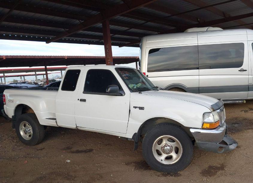 Photo 13 of 2000 Ford Ranger XL/XLT (VIN 1FTZR15V7YPC10699)