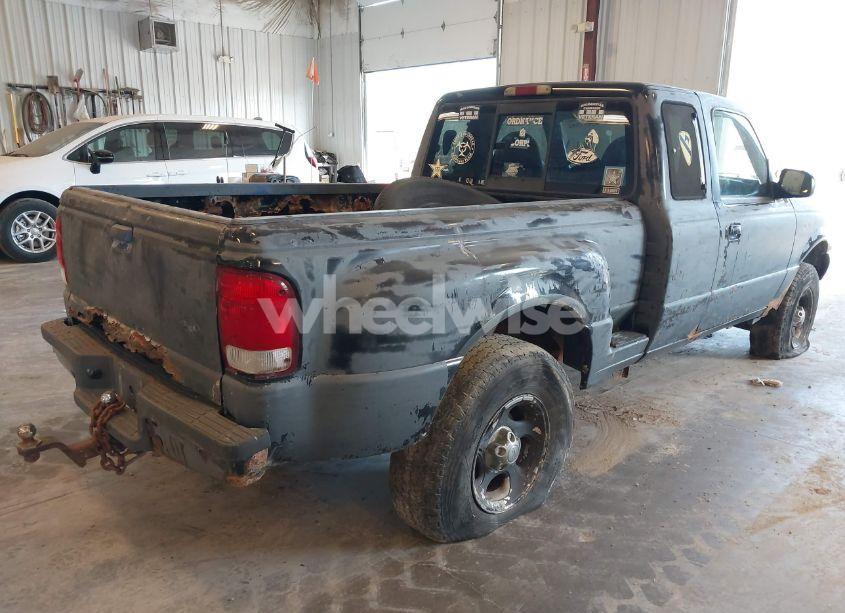 Photo 4 of 2000 Ford Ranger XL/XLT (VIN 1FTZR15V7YTB28351)