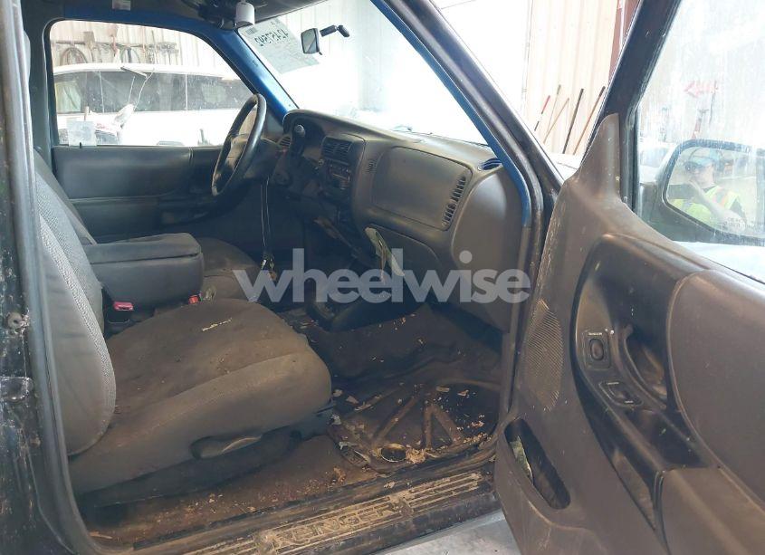 Photo 5 of 2000 Ford Ranger XL/XLT (VIN 1FTZR15V7YTB28351)