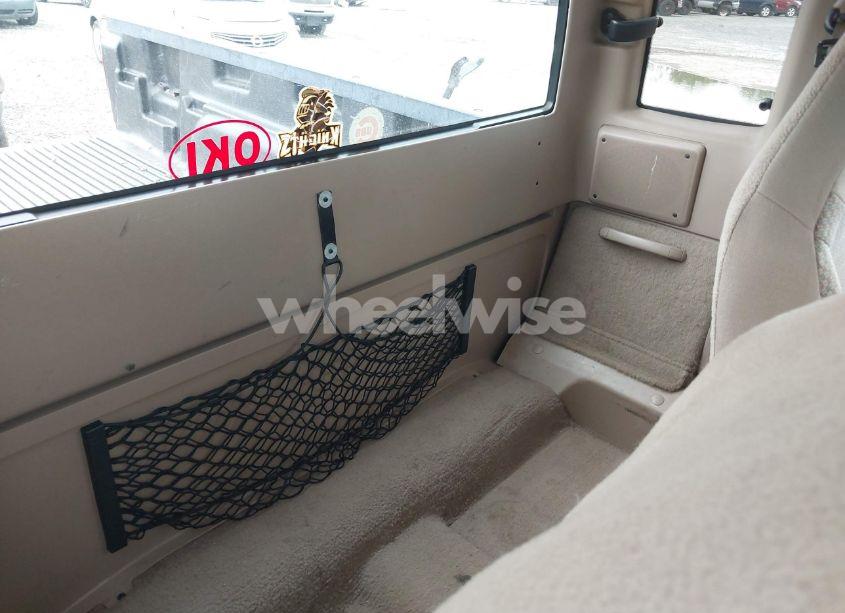 Photo 8 of 1999 Ford Ranger XL/XLT (VIN 1FTZR15V8XTA81734)