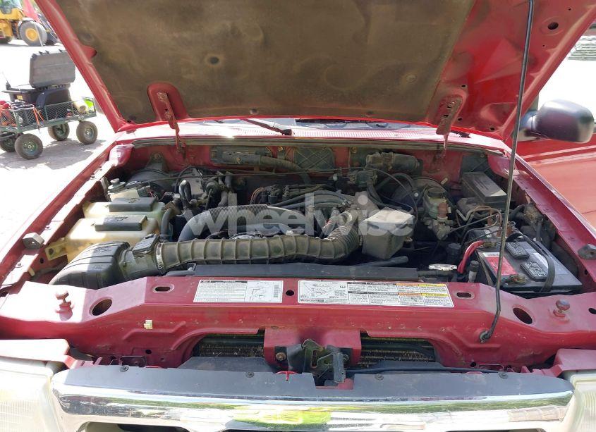 Photo 10 of 2000 Ford Ranger XL/XLT (VIN 1FTZR15V8YTB33915)