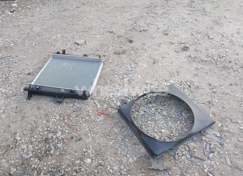 Photo 12 of 2000 Ford Ranger XL/XLT (VIN 1FTZR15V9YPA81932)