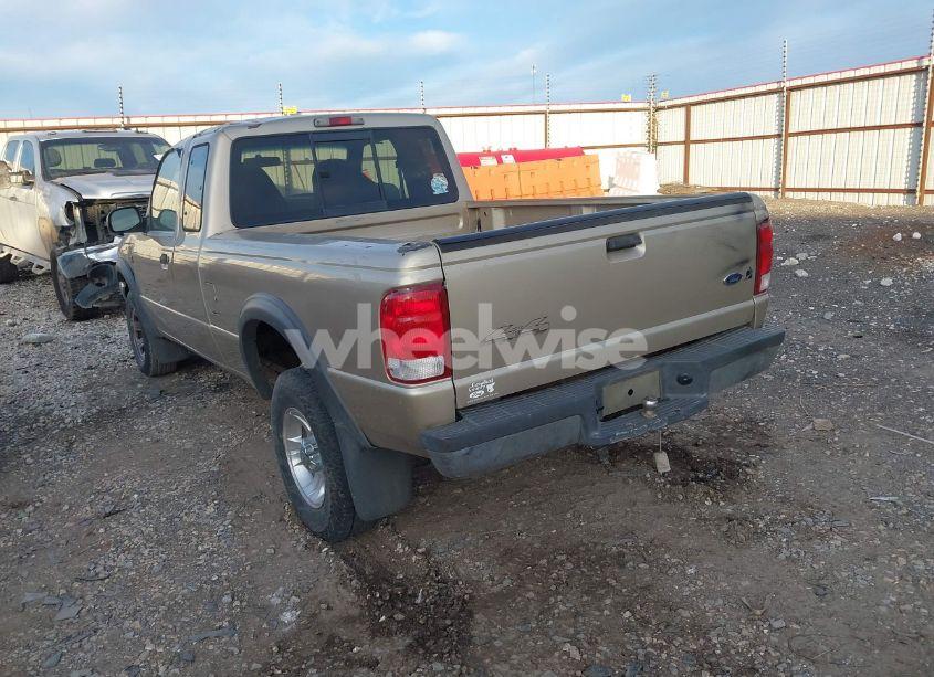 Photo 3 of 2000 Ford Ranger XL/XLT (VIN 1FTZR15V9YPA81932)