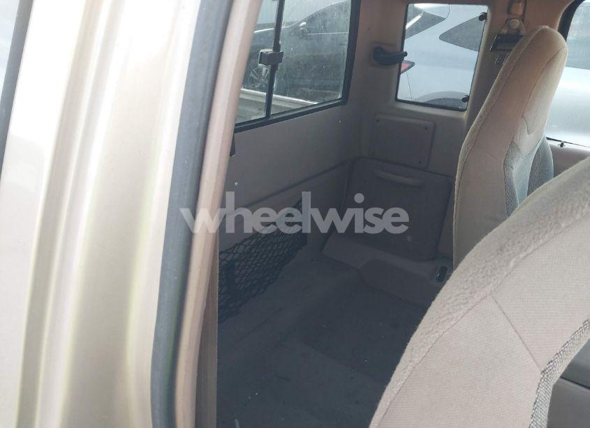 Photo 8 of 2000 Ford Ranger XL/XLT (VIN 1FTZR15V9YPA81932)