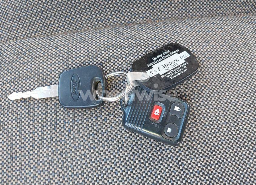 Photo 11 of 2000 Ford Ranger XL/XLT (VIN 1FTZR15V9YPB08708)