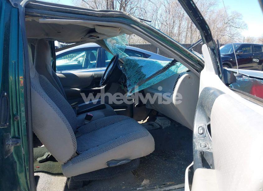 Photo 5 of 1999 Ford Ranger XLT (VIN 1FTZR15X0XPA00817)