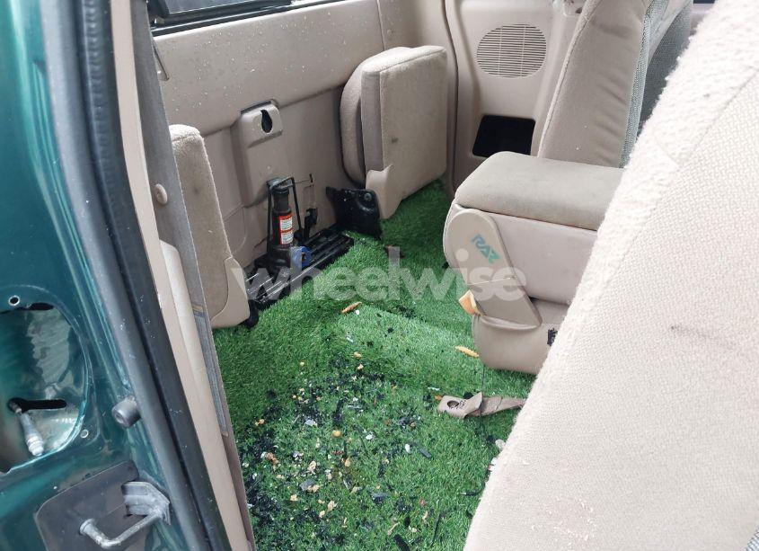 Photo 8 of 2000 Ford Ranger XLT (VIN 1FTZR15X1YTA00382)