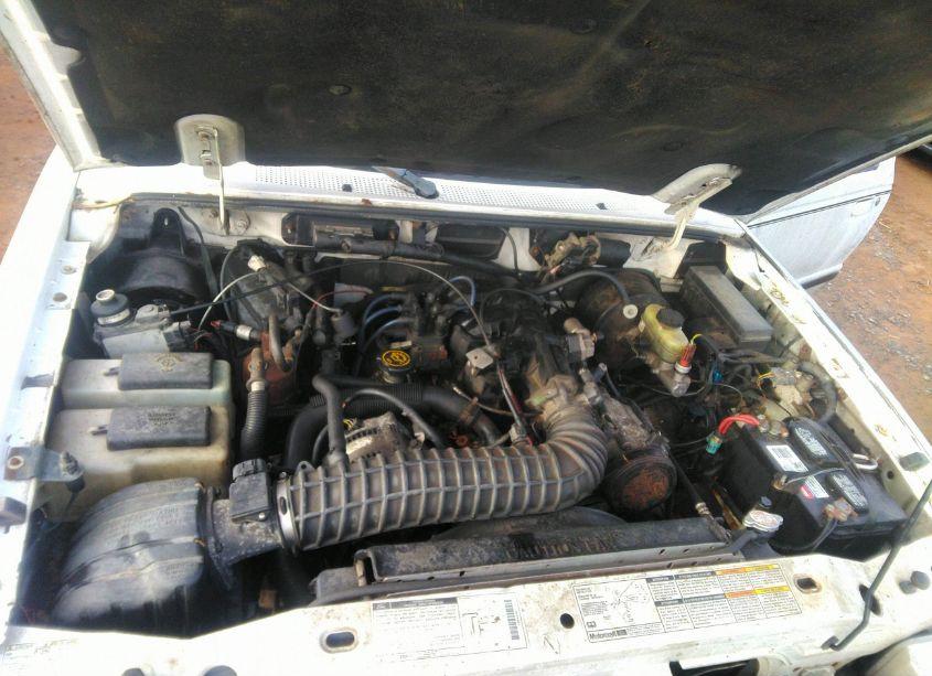 Photo 10 of 1998 Ford Ranger SPLASH/XL/XLT (VIN 1FTZR15X2WPA50892)