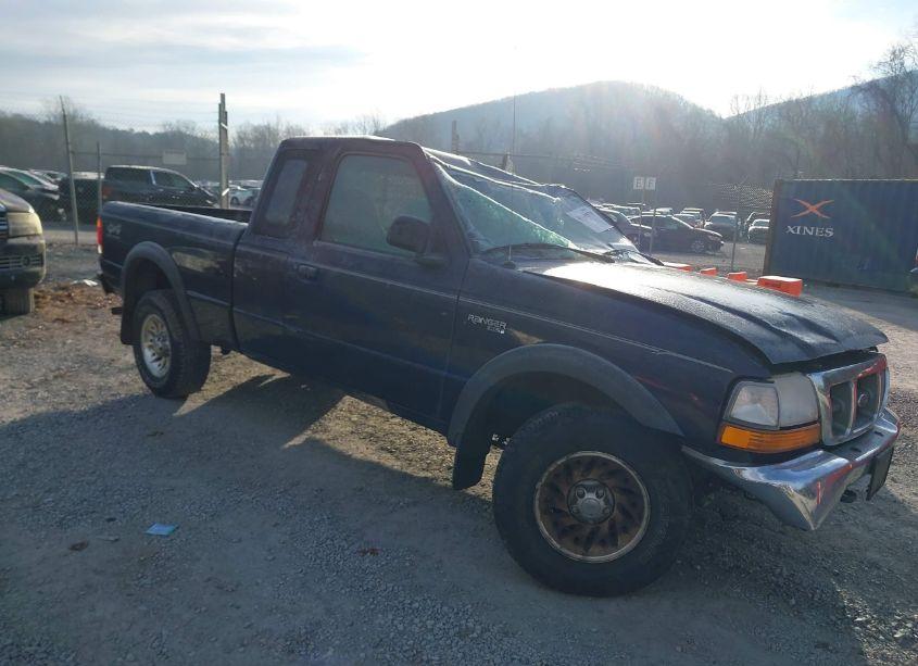 1999 Ford Ranger XLT (VIN 1FTZR15X3XTA09387) main photo