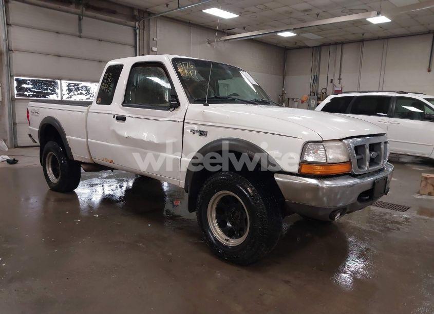 2000 Ford Ranger XLT (VIN 1FTZR15X4YPA57023) main photo