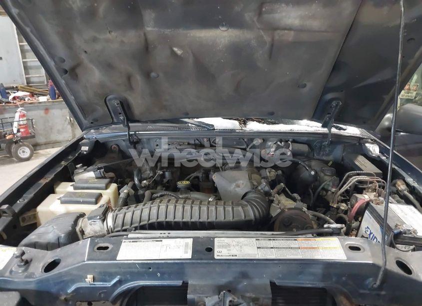 Photo 10 of 2000 Ford Ranger XLT (VIN 1FTZR15X4YTA82401)