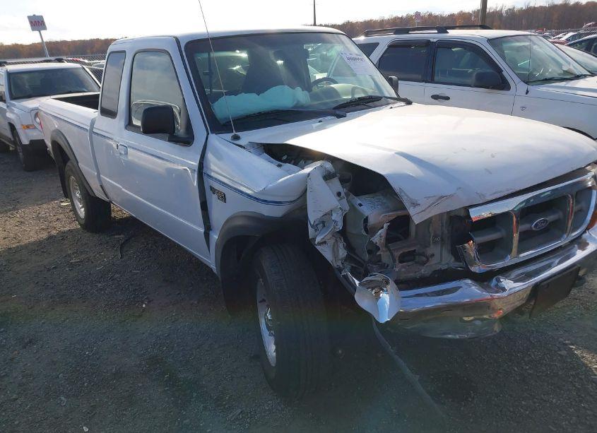 1998 Ford Ranger SPLASH/XL/XLT (VIN 1FTZR15X6WTA52412) main photo