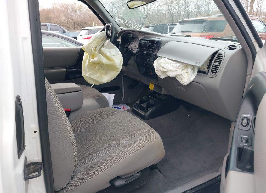 Photo 5 of 2000 Ford Ranger XLT (VIN 1FTZR15X6YPA32978)