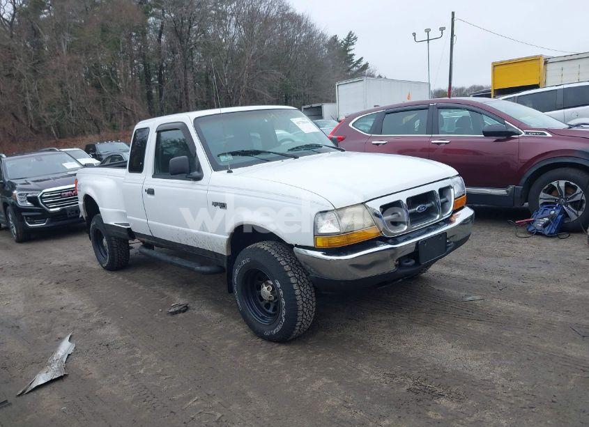 1999 Ford Ranger XLT (VIN 1FTZR15X8XTA07635) main photo