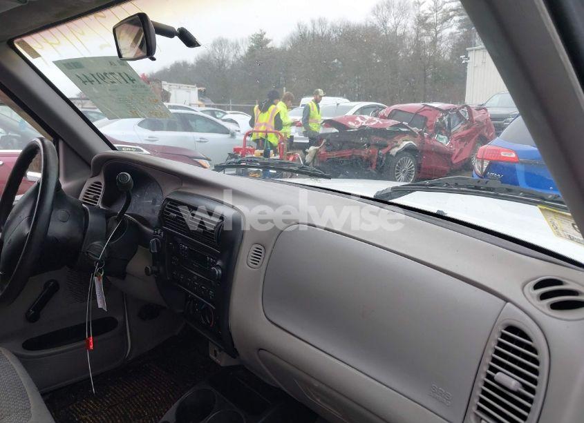 Photo 5 of 1999 Ford Ranger XLT (VIN 1FTZR15X8XTA07635)