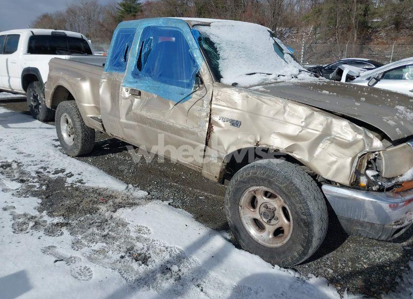 1999 Ford Ranger XLT (VIN 1FTZR15X8XTA65115) main photo