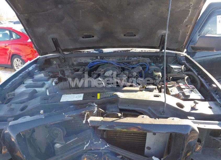 Photo 10 of 2004 Ford Ranger EDGE/TREMOR/XLT (VIN 1FTZR45E04TA14073)