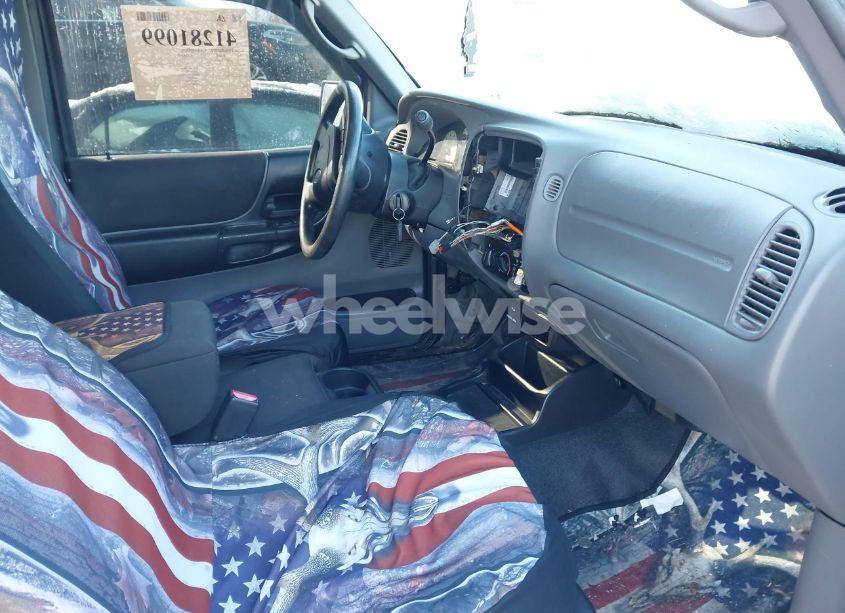 Photo 5 of 2004 Ford Ranger EDGE/TREMOR/XLT (VIN 1FTZR45E04TA14073)