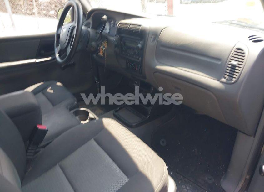 Photo 5 of 2004 Ford Ranger EDGE/TREMOR/XLT (VIN 1FTZR45E14TA08878)