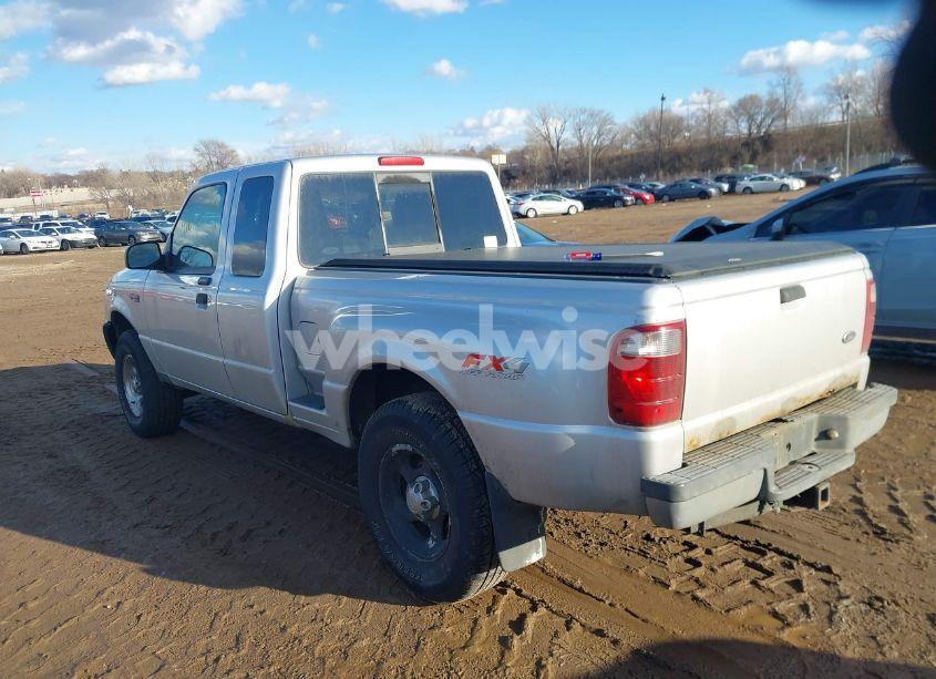 Photo 3 of 2004 Ford Ranger EDGE/TREMOR/XLT (VIN 1FTZR45E24PA24970)