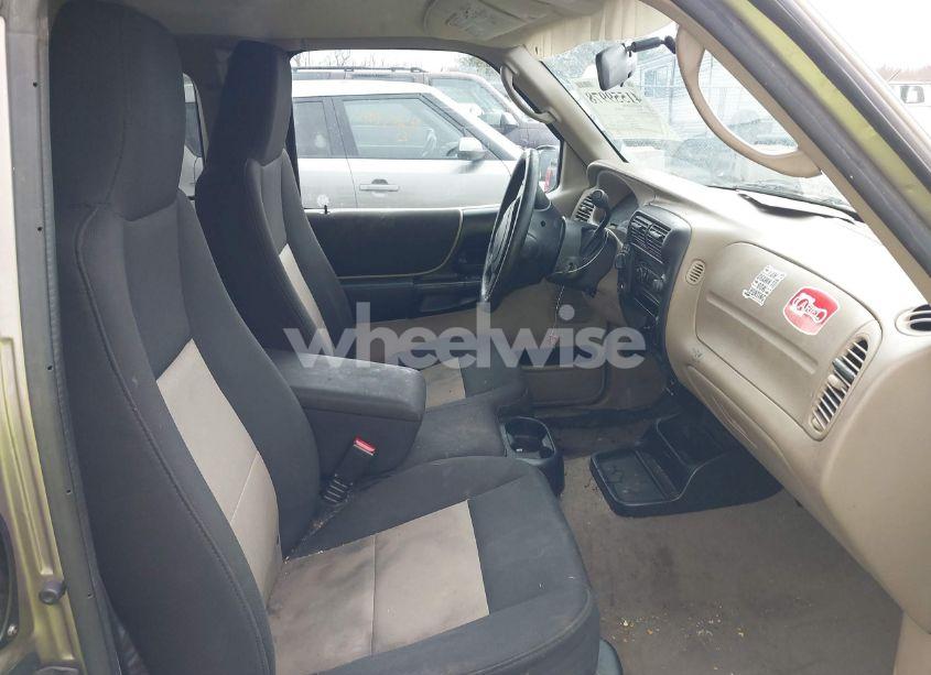 Photo 5 of 2004 Ford Ranger EDGE/TREMOR/XLT (VIN 1FTZR45E24PB38645)