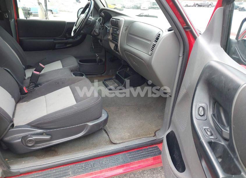 Photo 5 of 2004 Ford Ranger EDGE/TREMOR/XLT (VIN 1FTZR45E24PB52352)