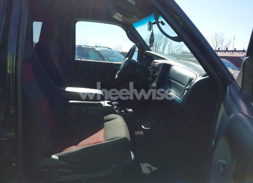 Photo 5 of 2004 Ford Ranger EDGE/TREMOR/XLT (VIN 1FTZR45E34TA12771)