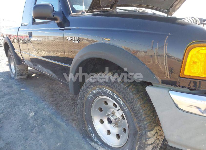 Photo 6 of 2004 Ford Ranger EDGE/TREMOR/XLT (VIN 1FTZR45E34TA12771)